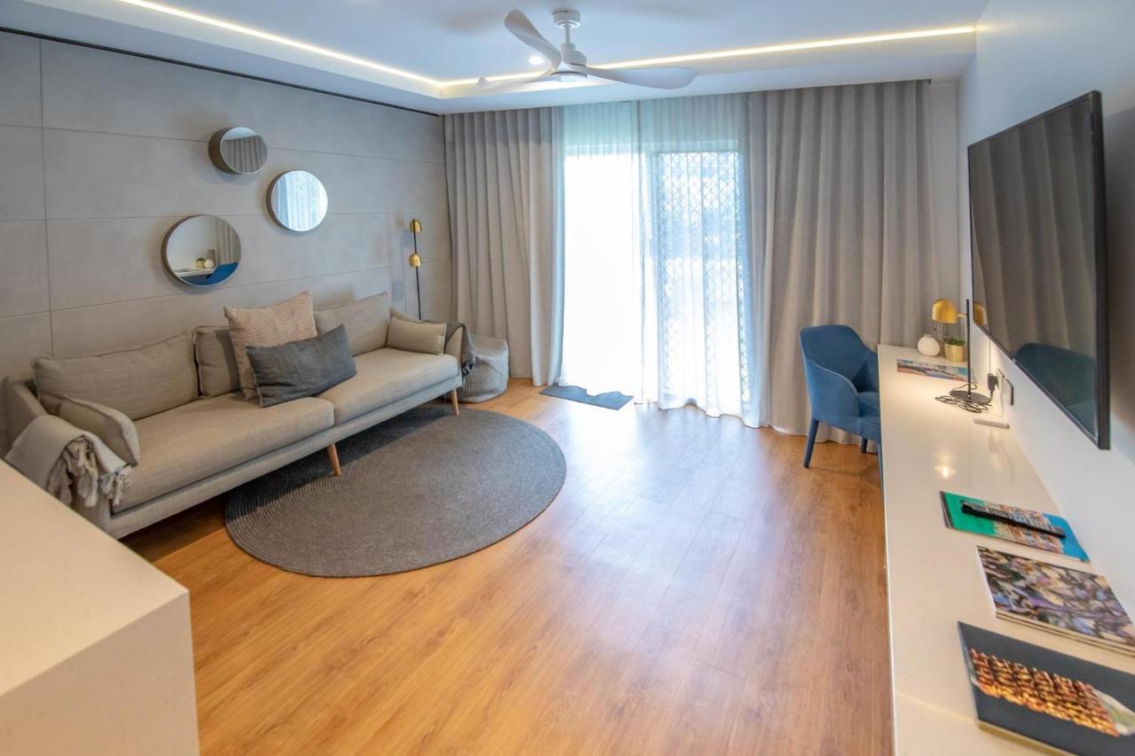 Il Palazzo Holiday Apartments Кернс Екстериор снимка