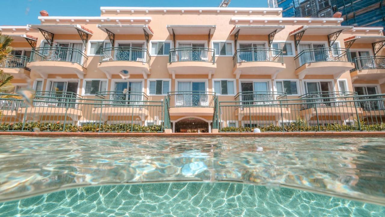Il Palazzo Holiday Apartments Кернс Екстериор снимка