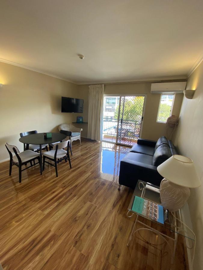 Il Palazzo Holiday Apartments Кернс Екстериор снимка