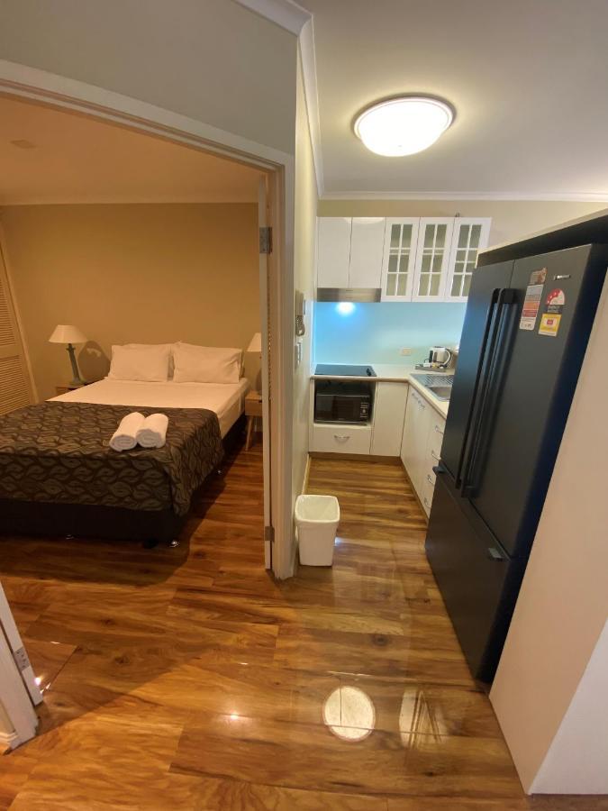 Il Palazzo Holiday Apartments Кернс Екстериор снимка