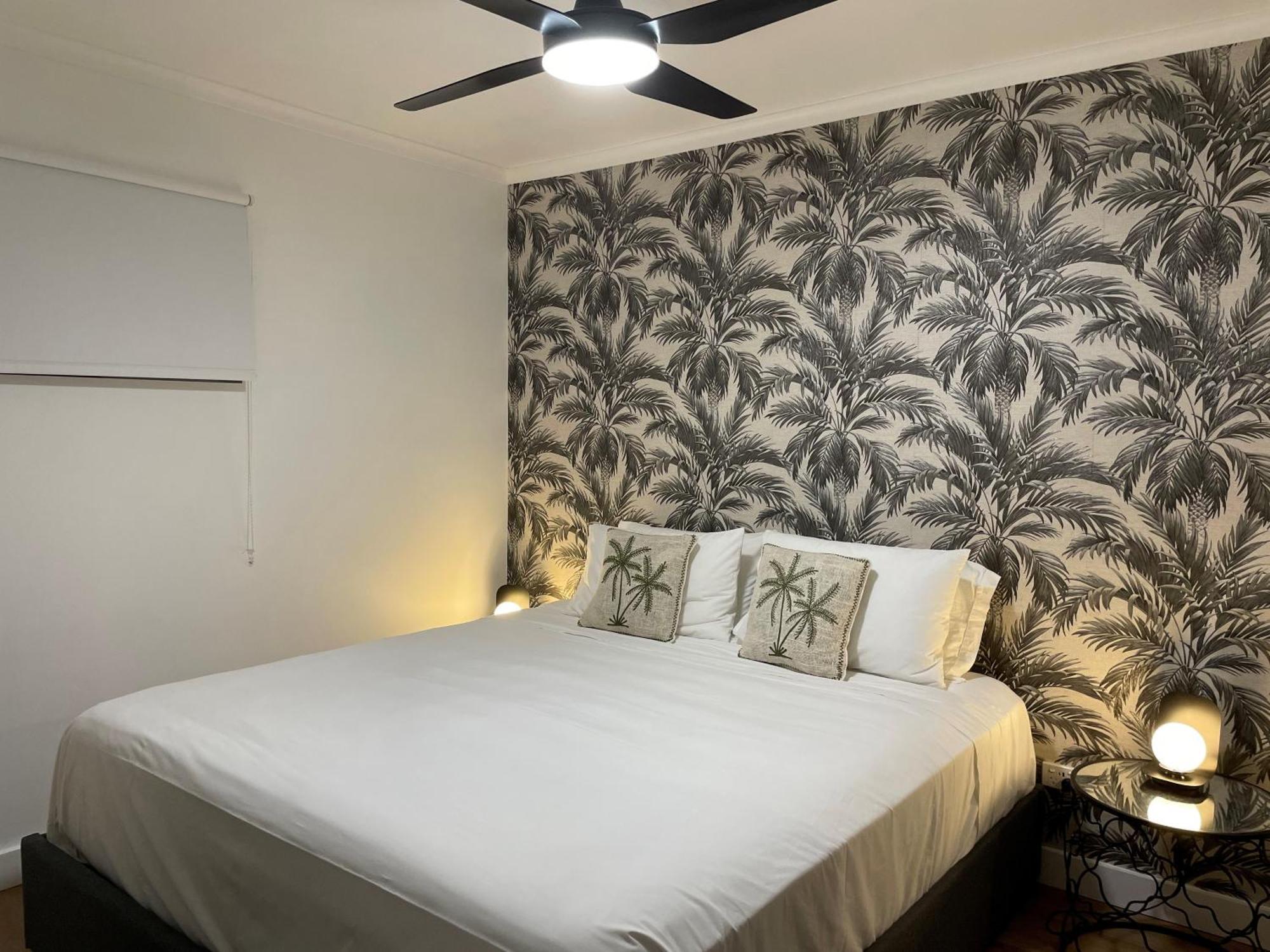 Il Palazzo Holiday Apartments Кернс Екстериор снимка