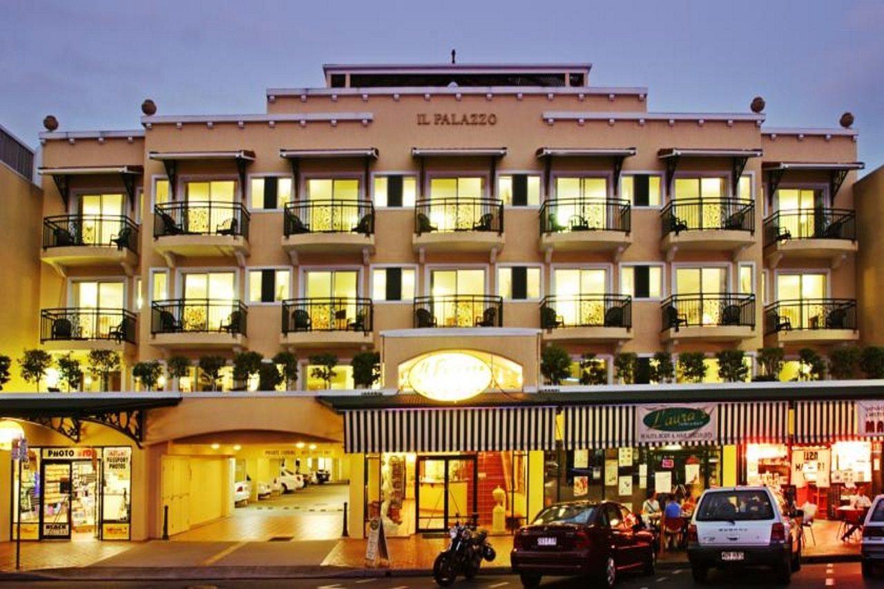 Il Palazzo Holiday Apartments Кернс Екстериор снимка