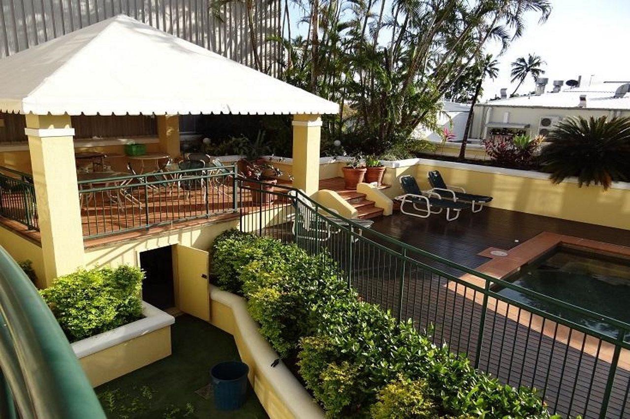 Il Palazzo Holiday Apartments Кернс Екстериор снимка